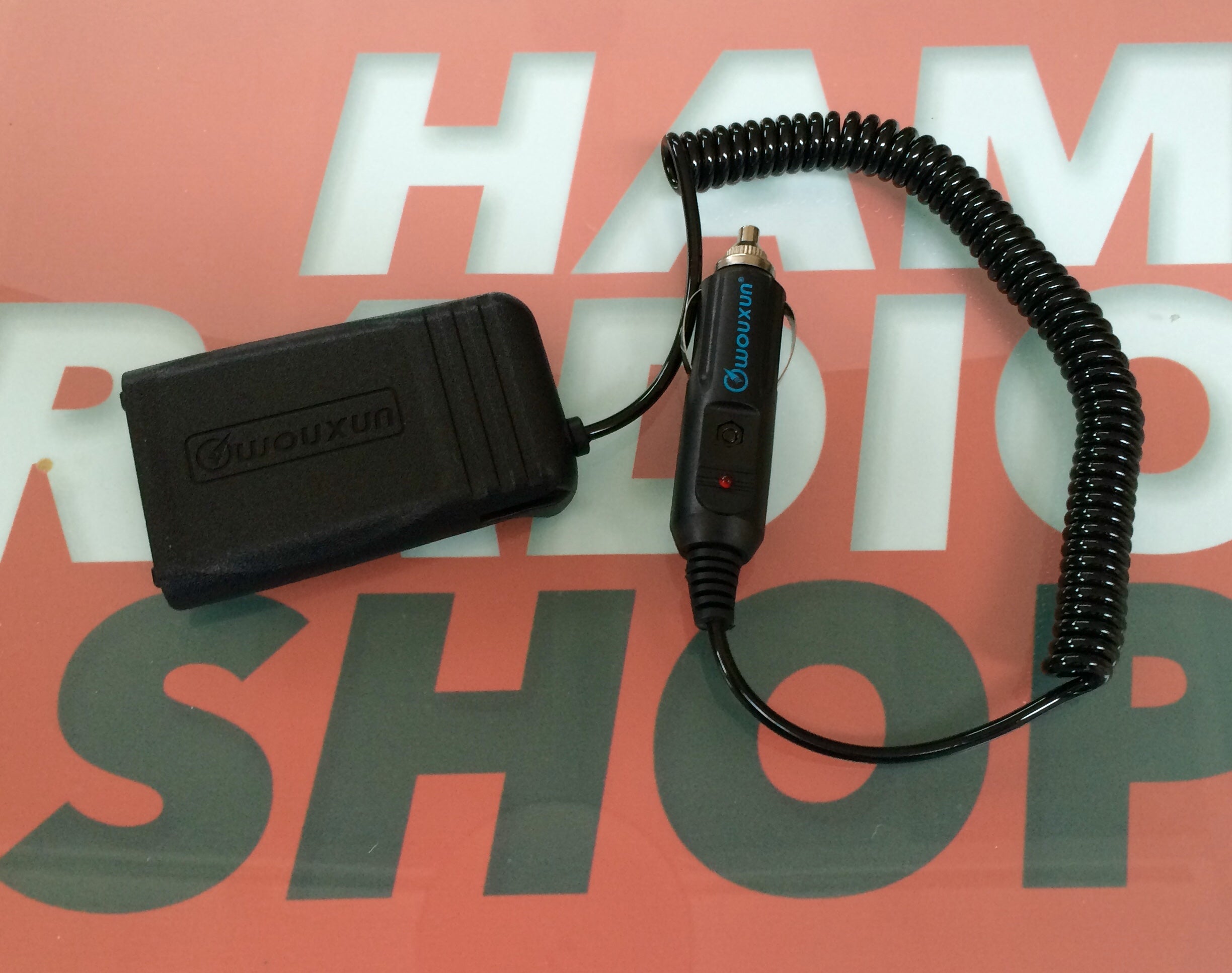 Finta batteria con cavo accendisigari per wouxun KG-UV8D