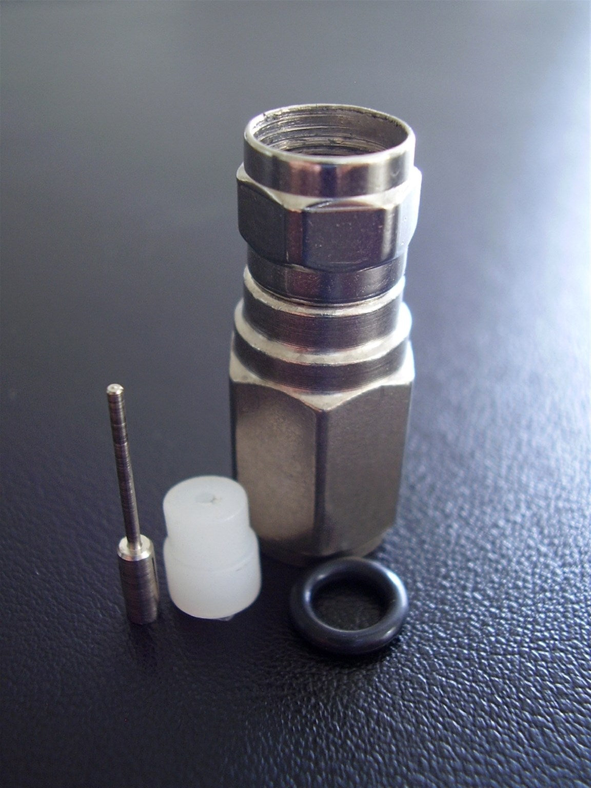 F-RG11 connettore F Maschio per cavo coassiale RG-11 75 ohm